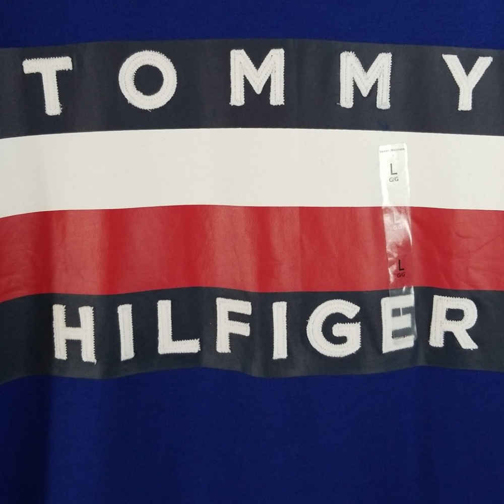 Tommy Hilfiger Stitched Letter Tee - Picture 3 of 7